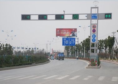 中国 6M の屋外の自動信号信号、道路交通信号および印 サプライヤー