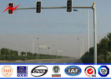 中国 3m の高速道路の信号ポーランド人の 1500mm 二重ブラケットの跨線橋の金属街灯柱 サプライヤー