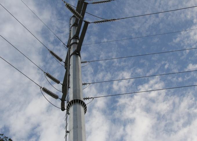 18m 20mの110のKvケーブル力のコーティングのための25m電流を通された送電ポーランド人 0