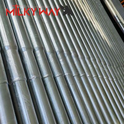 品質  11m HDG Steel Utility Pole with AWS D1.1 Certified Welding and 86µm Zinc Coating 工場