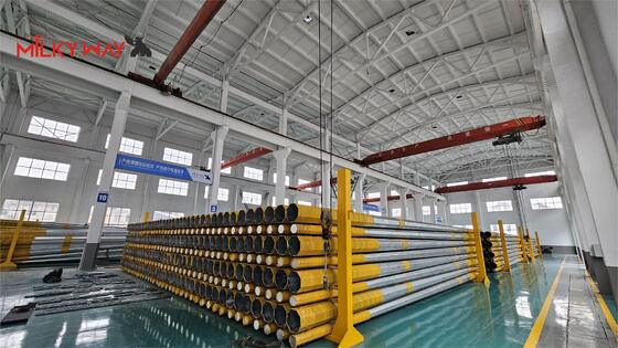品質  60FT 1200kg 2000kg 18m Electrical Power Pole  Steel  for Transmission 工場