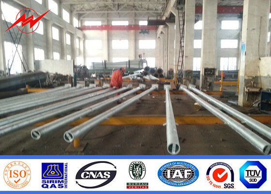 7m の二重腕の熱いすくいは街路照明のための鋼鉄棒に電流を通しました