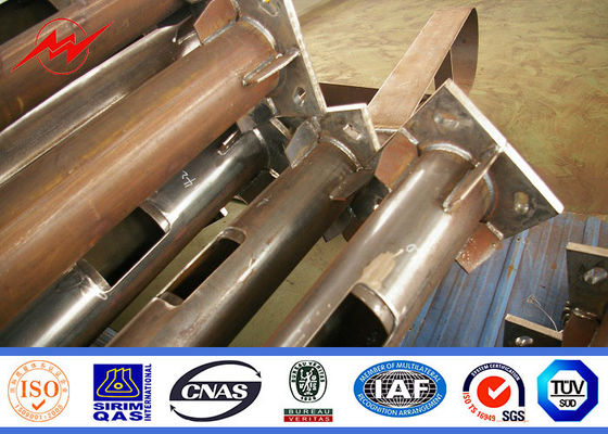 30m の持ち上がるシステムとの公園の照明のための八角形の高いマストの棒