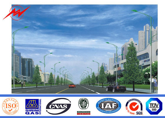 街路照明のための 2.75mm 12m 二重腕によって電流を通される鋼鉄ポーランド人を塗ります