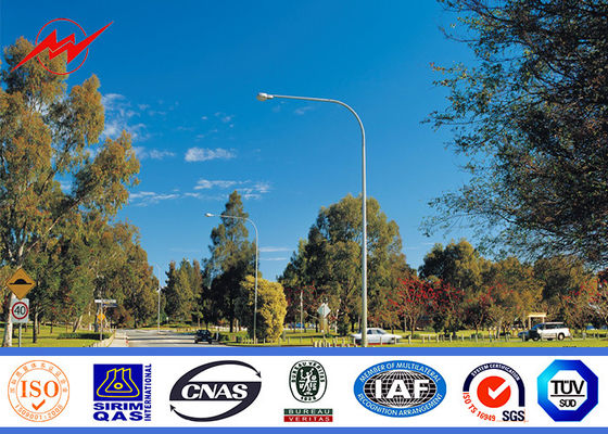 7mm 3mm の壁厚さの二重アウトリーチはハイウェー ライト設計のための鋼鉄ポーランド人に電流を通しました