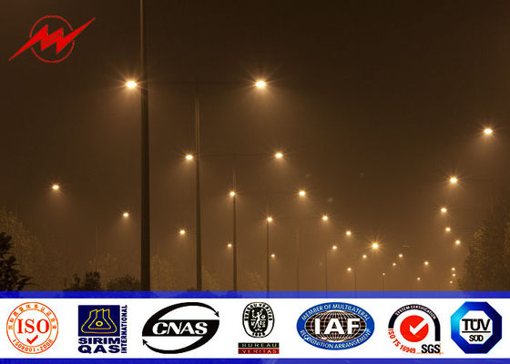 7m の高さの通りのハイウェーの照明のために電流を通される太陽街灯の棒