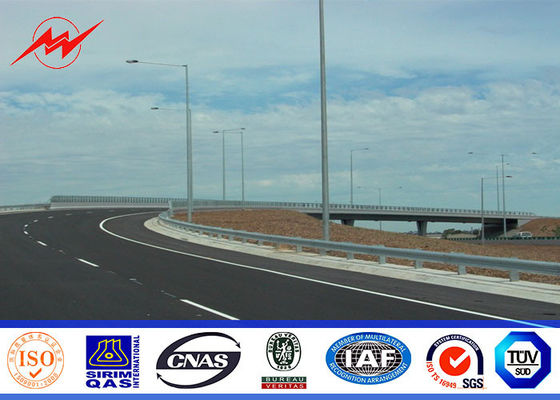 7m の高さの通りのハイウェーの照明のために電流を通される太陽街灯の棒