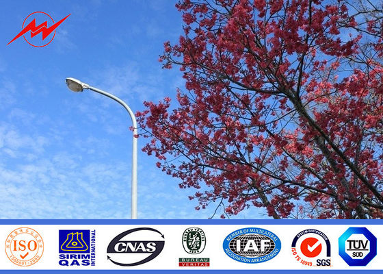 専門家 12m 腕の通りの駐車場の街灯柱 1 つの 3mm の厚さ