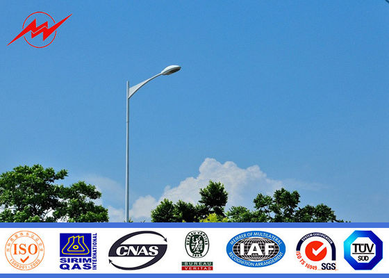 街灯単一ブラケットの駐車灯のポーランド人 5m の高さ 3mm の厚さ