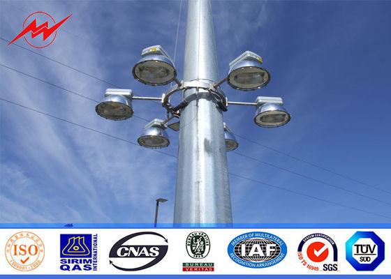 駐車場の照明のためのウィンチが付いている電流を通された 30M の高いマスト ポーランド人
