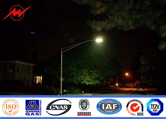 カラーポリエステルパワーコーティング付き ホットディップガルバン化ストリートライトポール