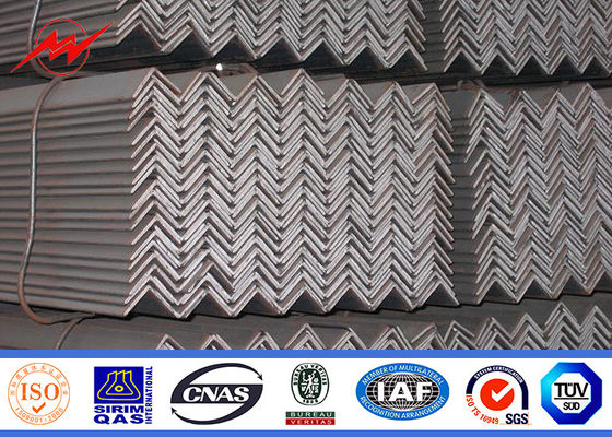 電力の標準的な長さのタワーによって電流を通される角度の鋼鉄 S235JR