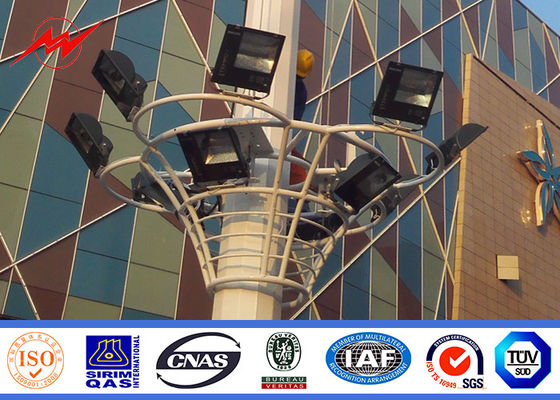 55mの鋼鉄多角形の高いマストの街灯柱500W LEDの洪水街灯柱